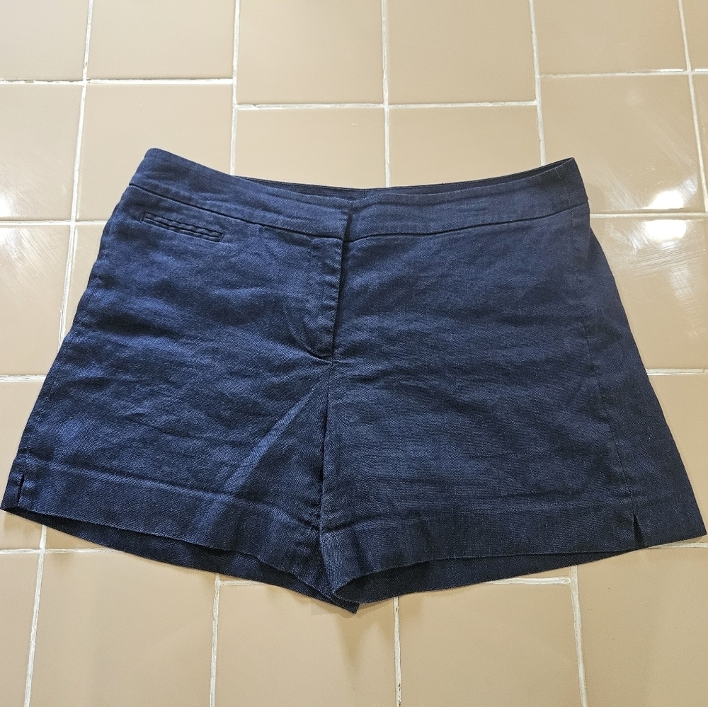 White House Black Market navy midrise linen shorts. Size 10.